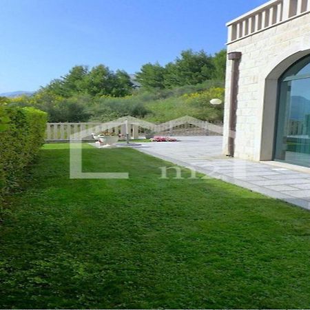 Luxury Residence オミシュ エクステリア 写真