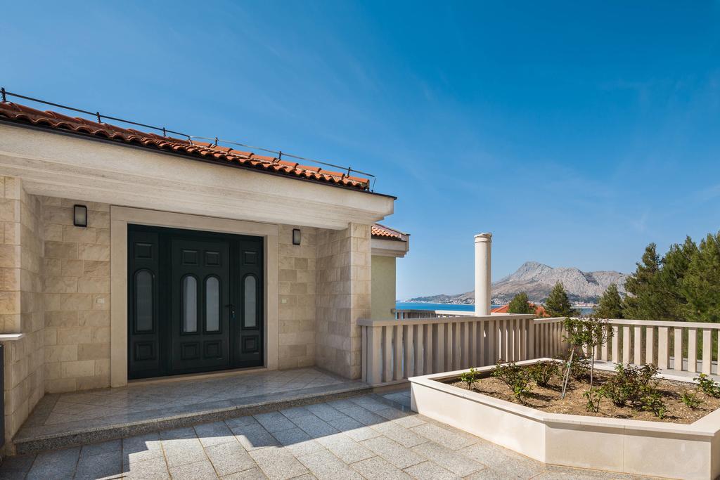 Luxury Residence オミシュ エクステリア 写真